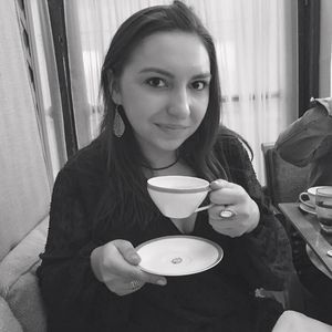 Meet your Posher, Lauren